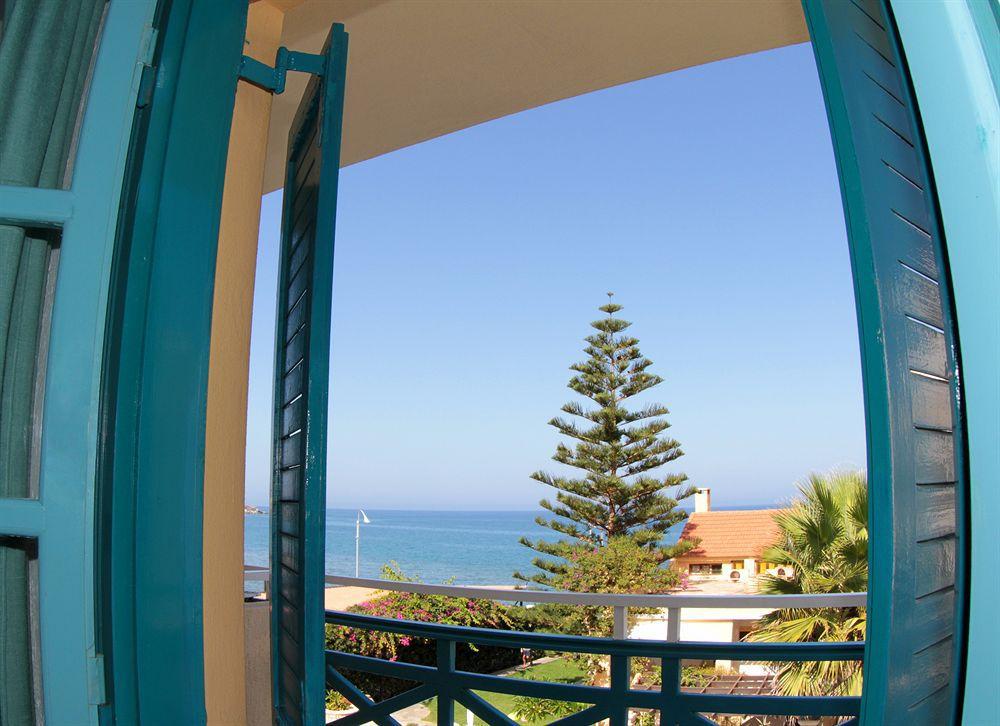 Petra Beach Hotel Hersonissos  Dış mekan fotoğraf